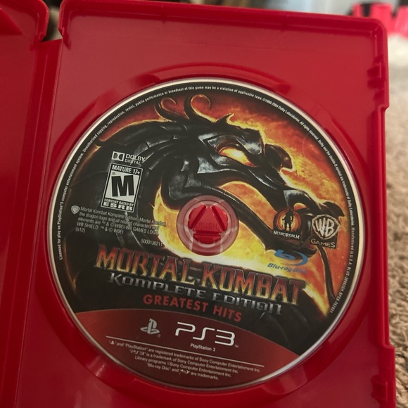 Mortal Kombat Komplete Edition for PS3 - Red Case - Picture 2 of 2